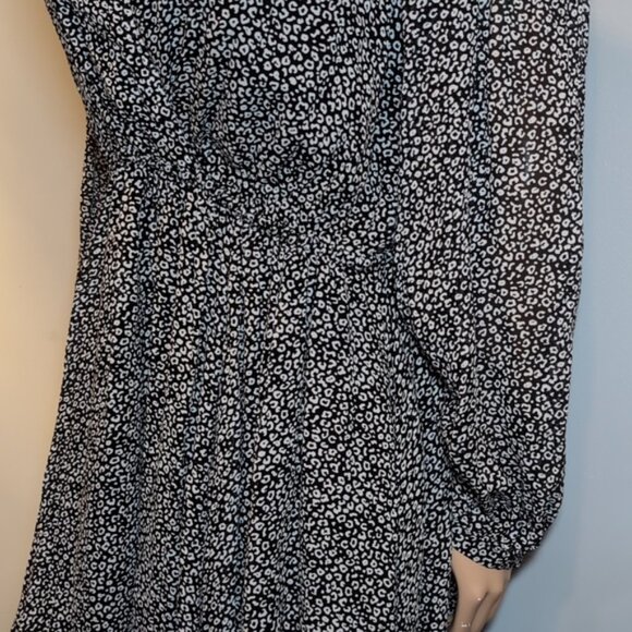 Maeve Anthropologie Carolyn Dress Leopard Print Wrap Fall Spring Size Medium - Picture 6 of 16